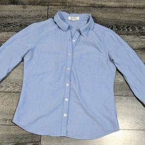 Chambray blue button down blouse sz small